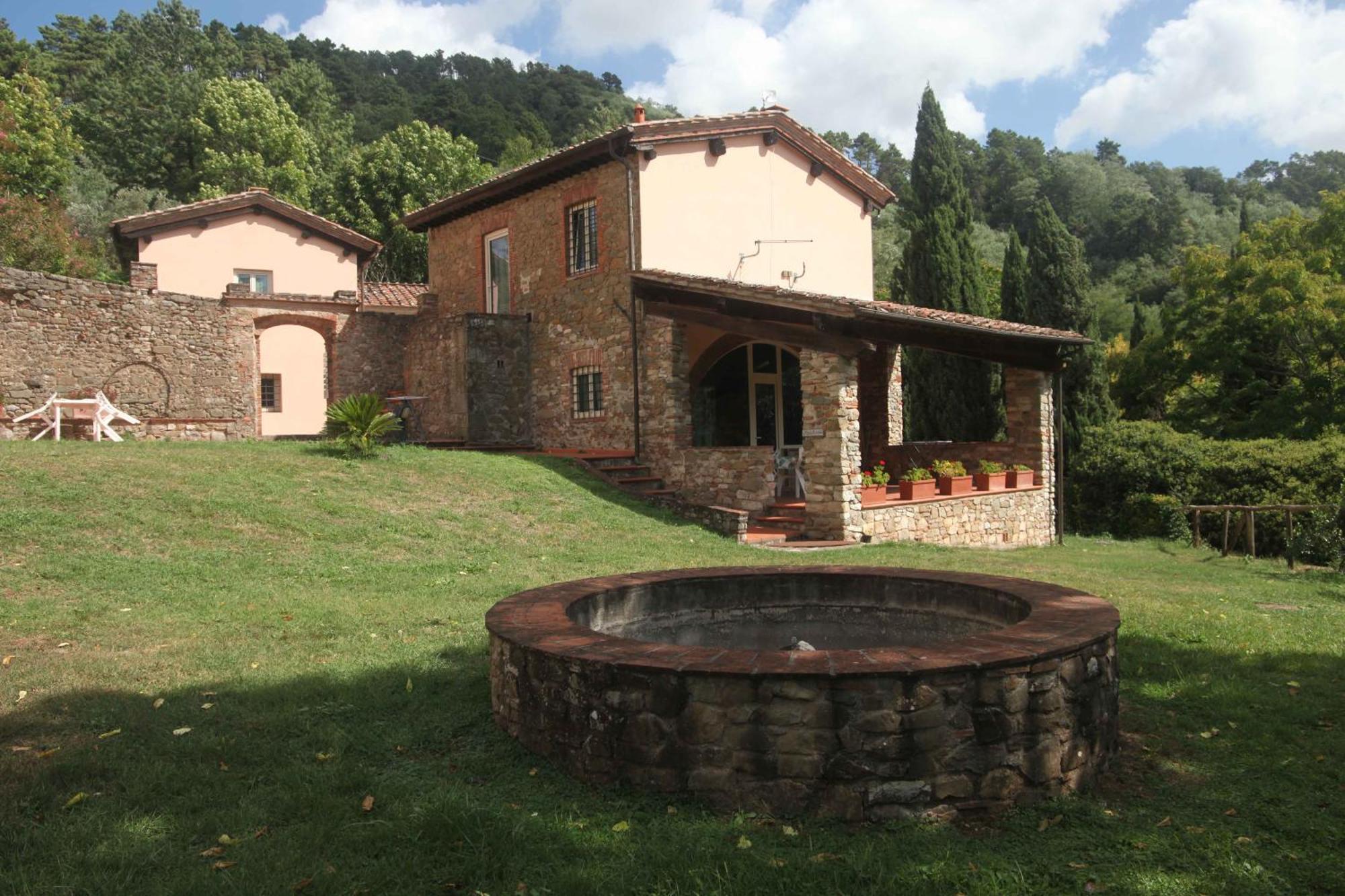 Bed And Breakfast Villa Torre Degli Onesti Apartments Lucca Exterior foto