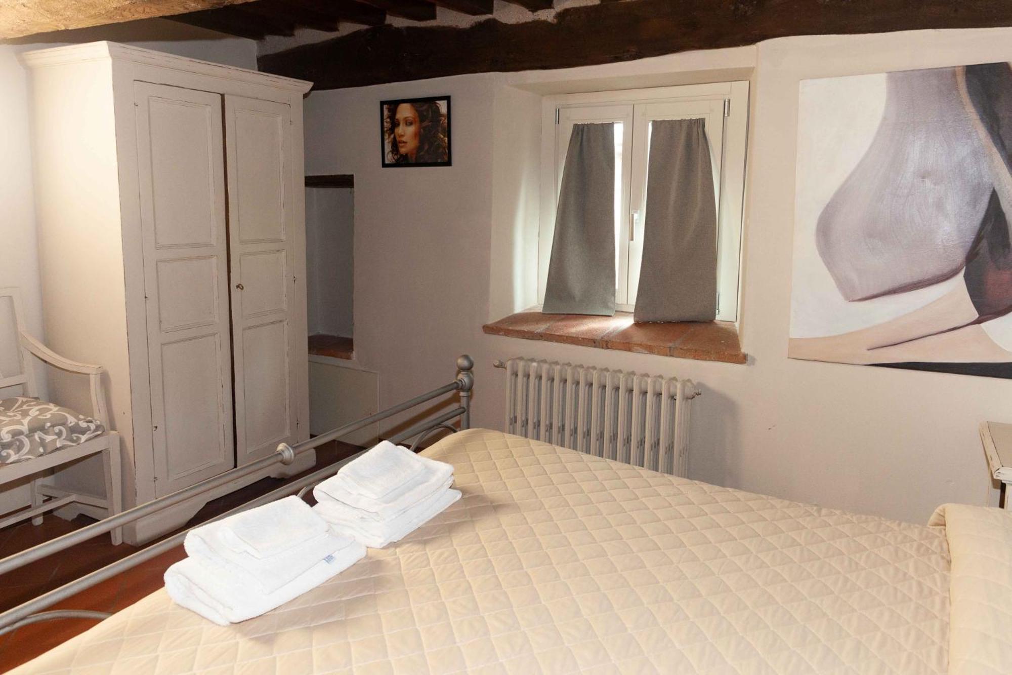 Bed And Breakfast Villa Torre Degli Onesti Apartments Lucca Exterior foto