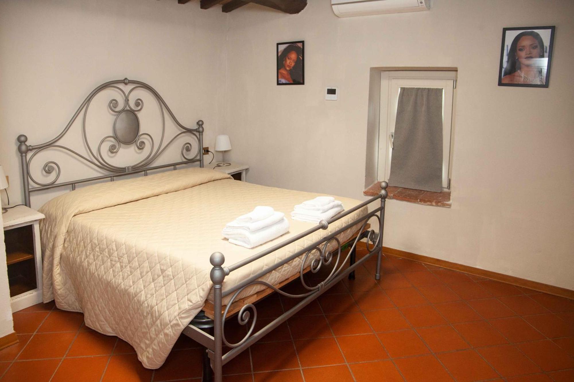 Bed And Breakfast Villa Torre Degli Onesti Apartments Lucca Exterior foto